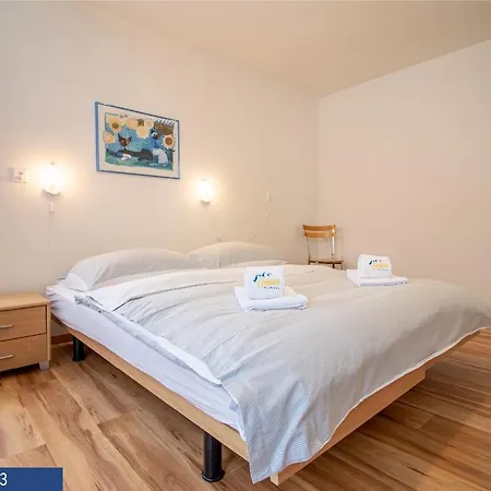 Haus Haldahus By Apartamento Arosa